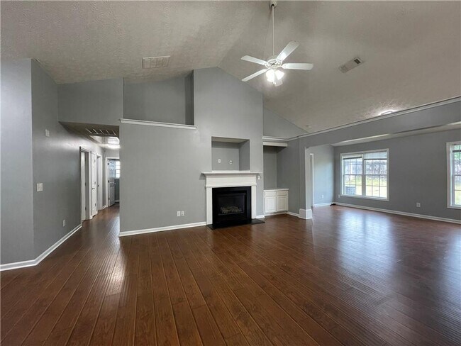 Building Photo - 1490 Beckley Pointe