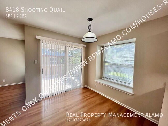 Foto del edificio - 8418 Shooting Quail