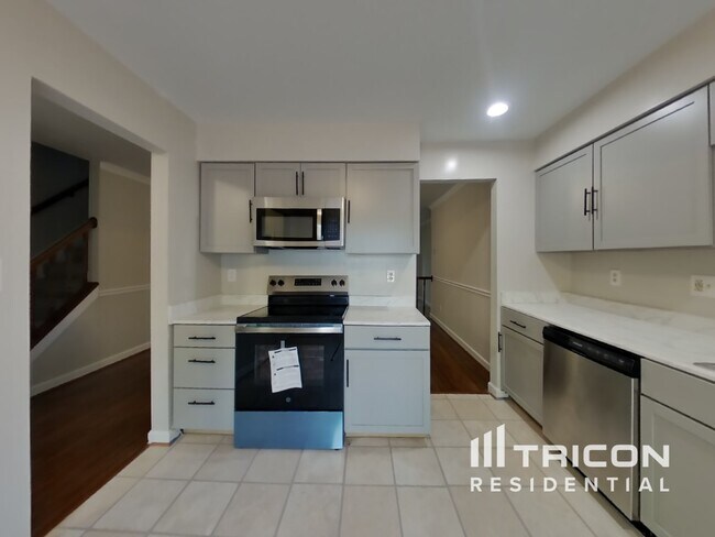 Foto del edificio - 14647 Cambridge Cir