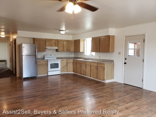 Building Photo - 3 br, 2 bath House - 38 Suzy Ann
