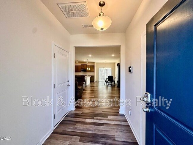 Foto del edificio - 1508 Glacier Dr