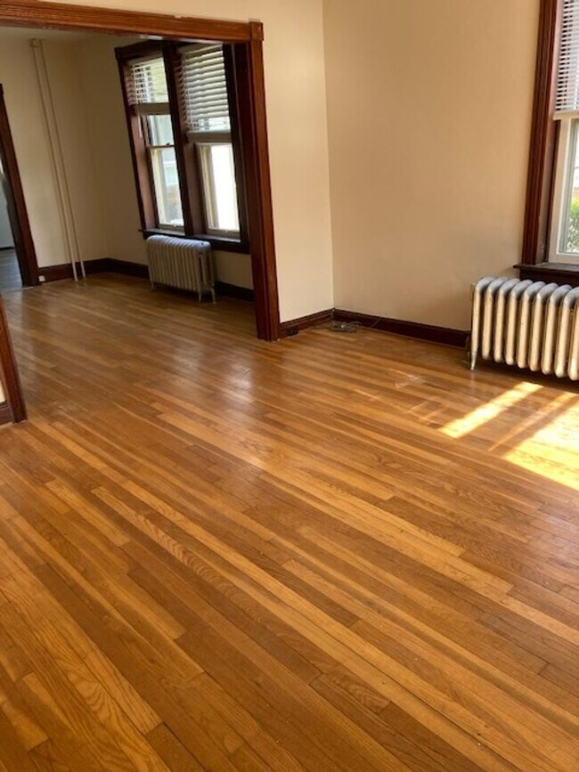 Foto del edificio - 2+ bedroom Semi detached home