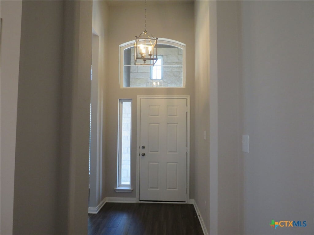 Building Photo - 6308 Golden Gate Dr