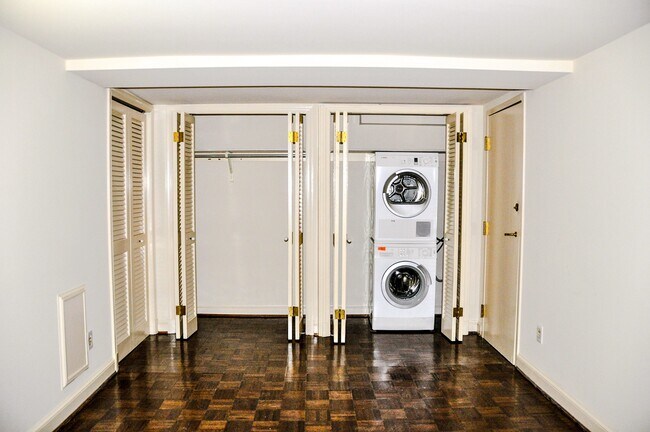 Bedroom 1 - 1777 Lanier Pl NW