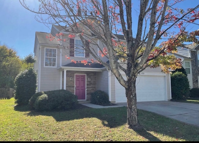 Building Photo - 10729 Glenluce Ave