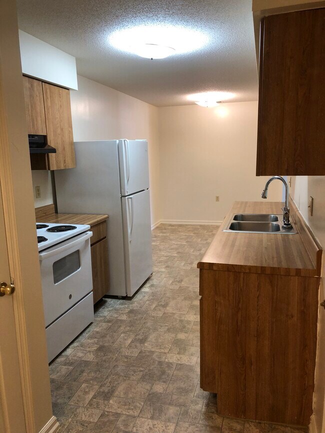 Foto del edificio - 8458 Shawn Ridge Dr