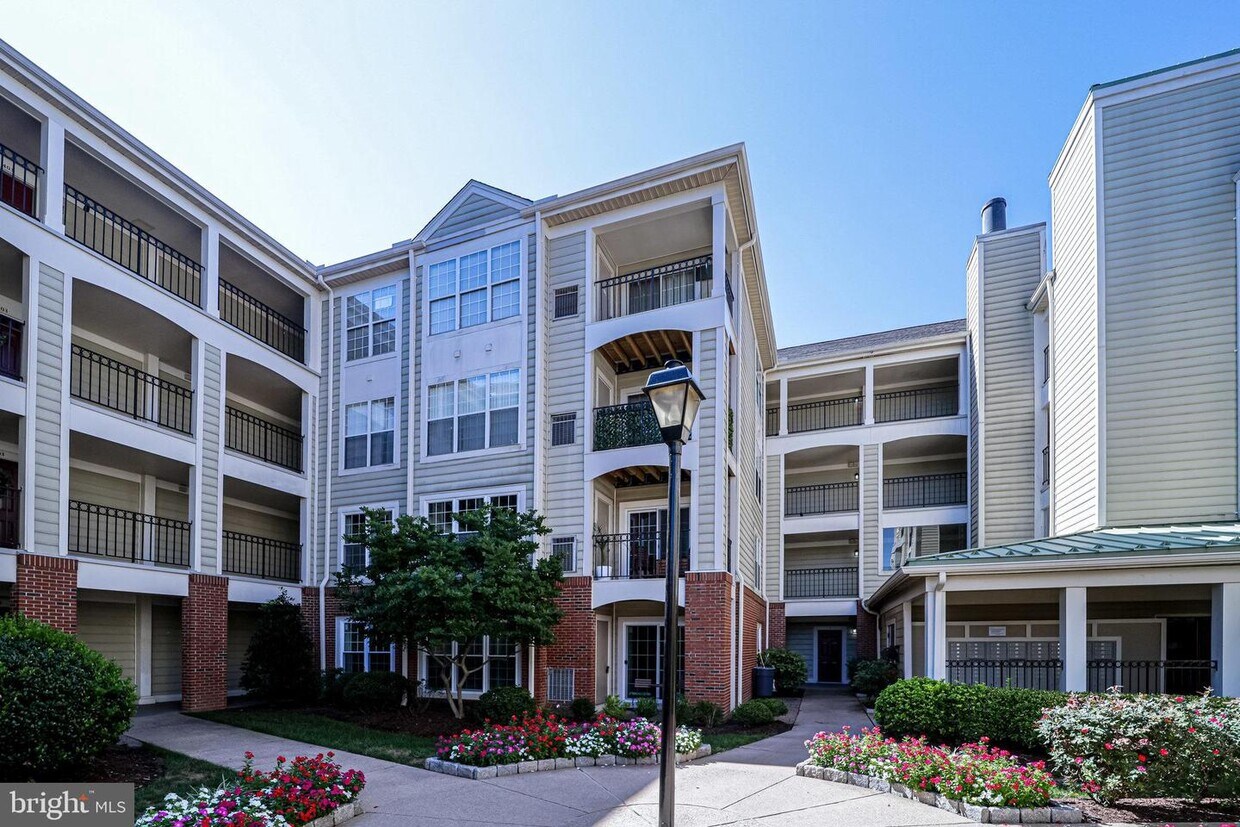 1100 Quaker Hill Dr Unit 205, Alexandria, VA 22314 Apartment for Rent
