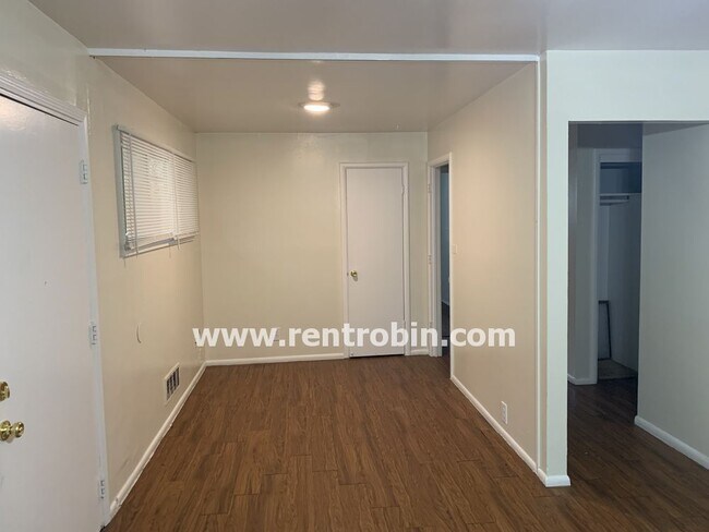 Foto del edificio - BEAUTIFUL AND SPACIOUS