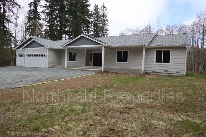 Foto principal - 11016 142nd St NE