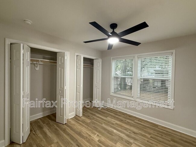 Foto del edificio - 809 Price Ave
