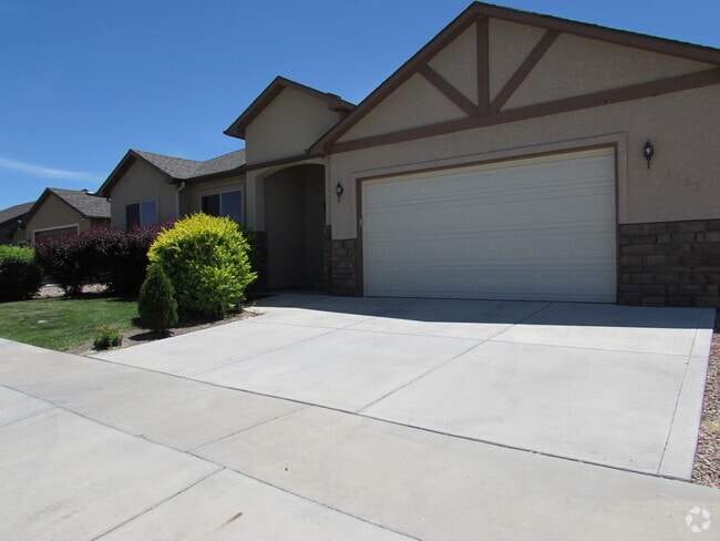 Building Photo - 1132 Legacy Way