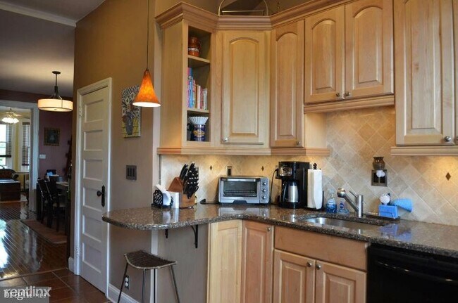 Foto del edificio - 1009 11th St NW