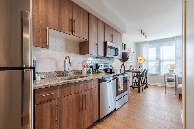 Photo - Jefferson Marketplace Apartments