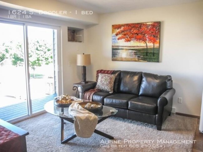 Building Photo - 1 bedroom in Sioux Falls SD 57103