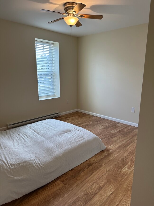 Dormitorio - 1125 3rd St