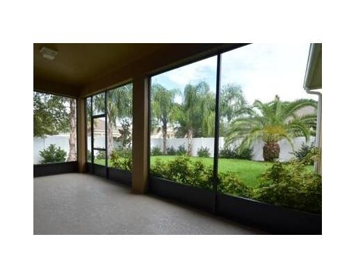 Foto del edificio - 1642 Chandelle Ln