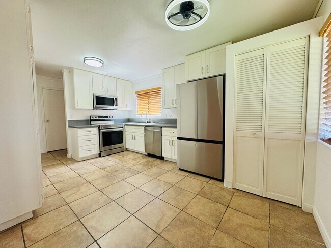 Foto del edificio - 5452 Adobe Falls Rd