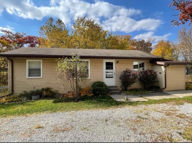 Building Photo - 7012 W 138th Ln