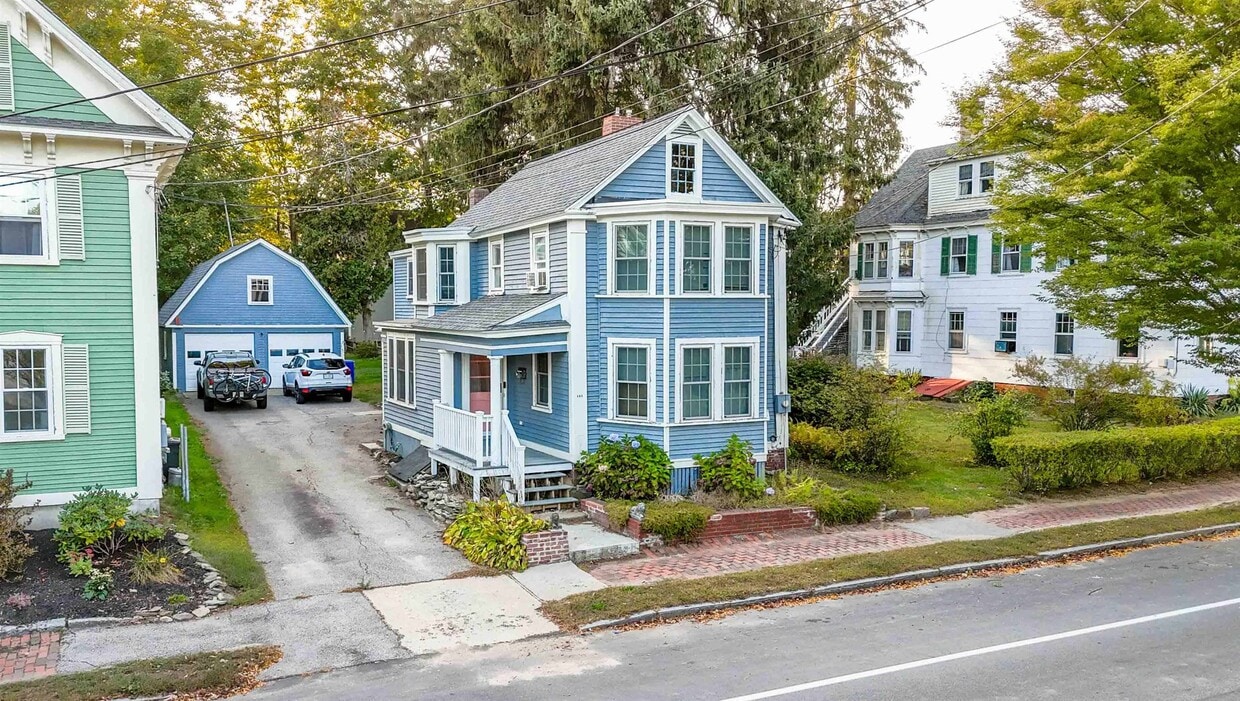 Primary Photo - 151 Locust St