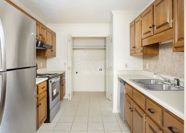 Interior Photo - Creekside Apartments