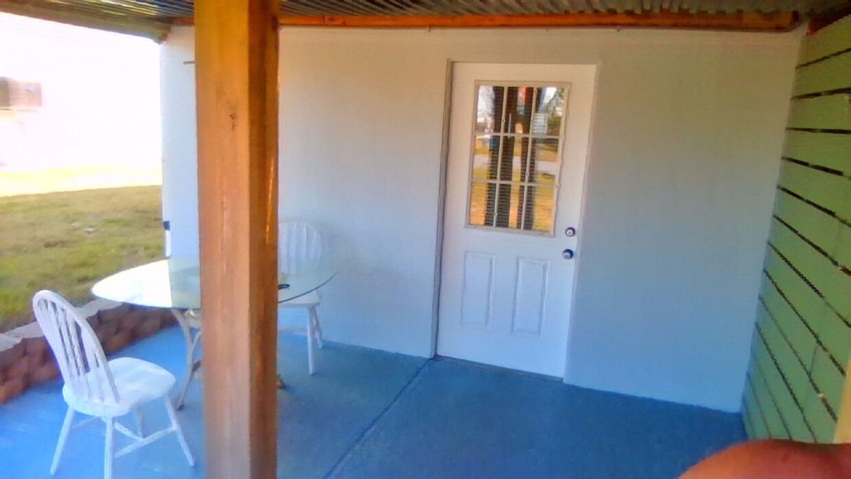Primary Photo - 10 Flagler Dr