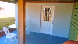 Building Photo - 10 Flagler Dr