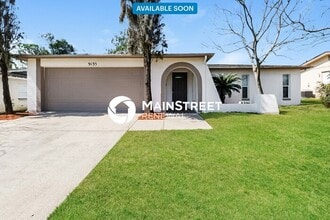 Building Photo - 9135 Richwood Ln