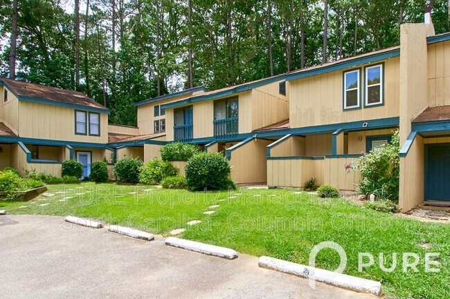 Foto del edificio - 245 Timber Ct