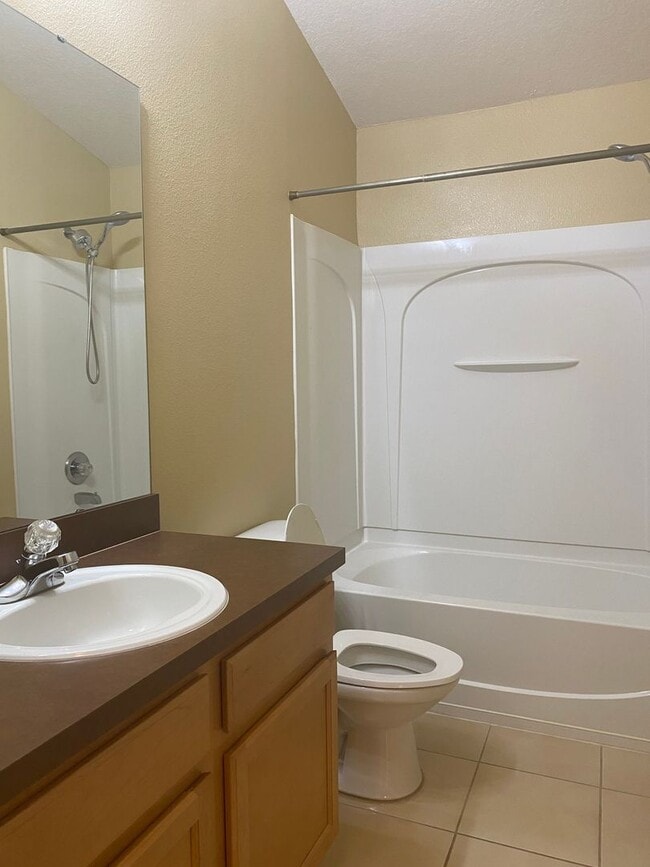 Foto del edificio - 6680 S Goldenrod Rd