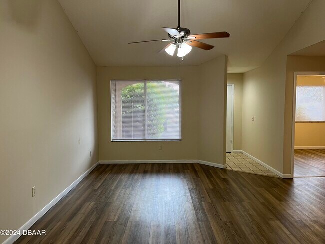 Building Photo - 3552 Forest Branch Dr