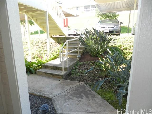 Building Photo - 92-1240-1240 Palahia St