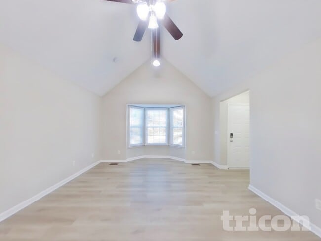 Building Photo - 3009 Blackwood Dr