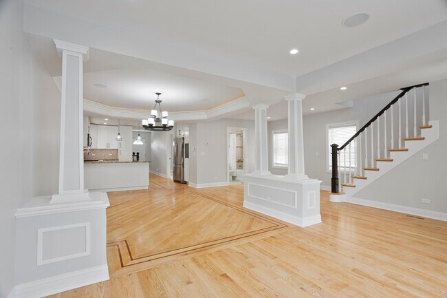 Dining Room - 5155 W School St