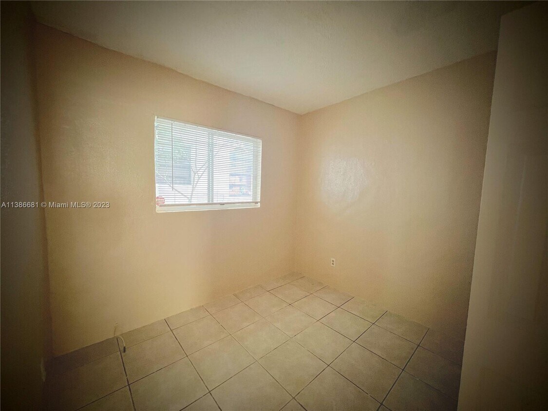 Foto del edificio - 520 SW 6th Ave