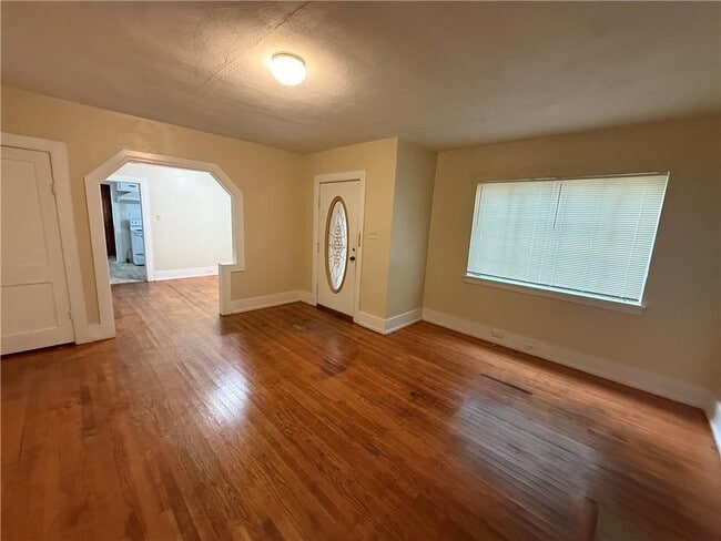 Building Photo - 312 Grant St