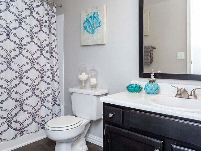 Building Photo - Water Ridge Apartments