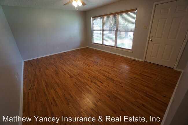 Building Photo - 3 br, 2 bath House - 115 Martin Circle