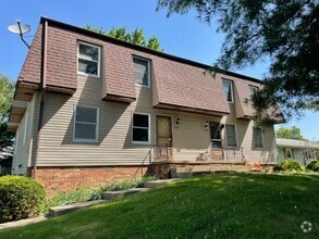 Building Photo - 6672-6672 Palmer Dr NW