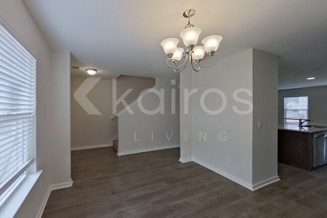 Building Photo - 100 St Matthew Wy