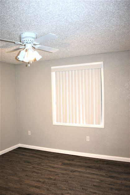 Building Photo - Garden Court Apartments