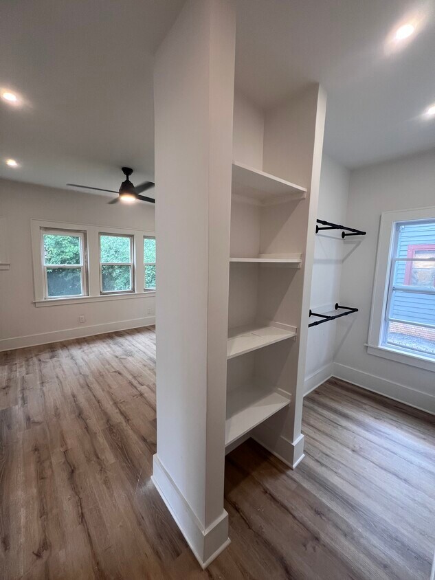Foto principal - 1642 Eddington Rd