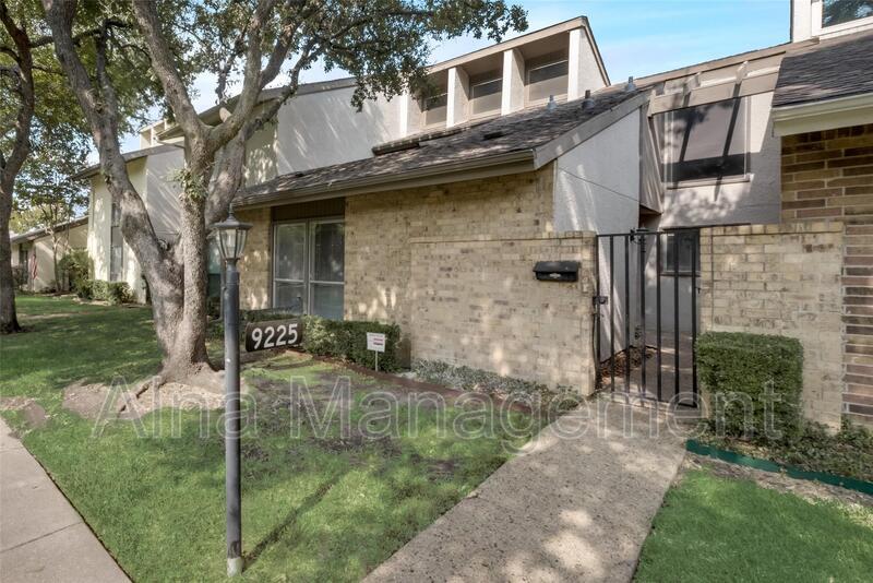 Photo - 9225 Flickering Shadow Dr