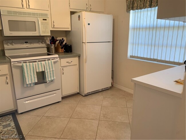 Building Photo - 1051 Foxfire Ln