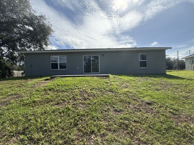 Foto del edificio - 22 Malauka Cir Ln