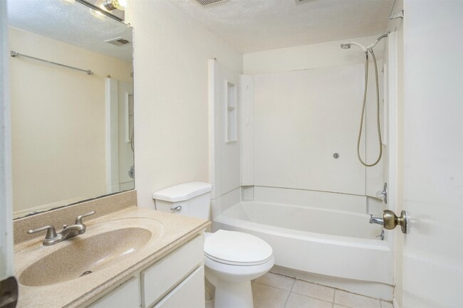 Building Photo - 2611 Grants Lake Blvd