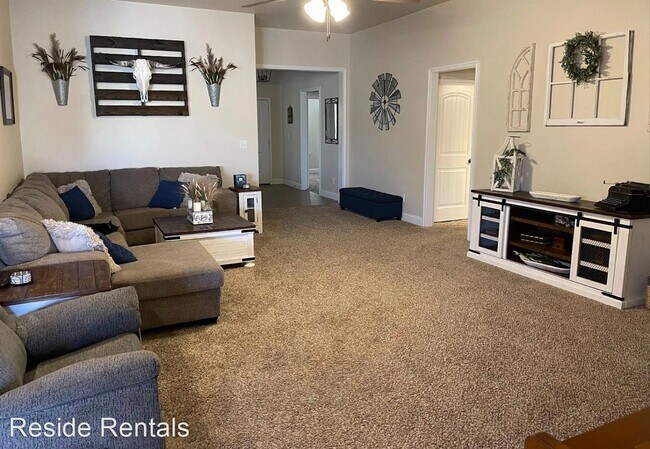 Foto del edificio - 4 br, 2 bath House - 9701 Ridgely Ave.
