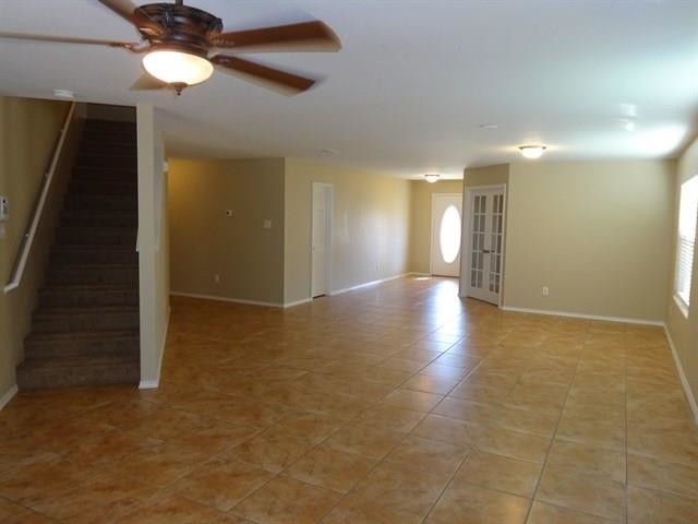 Foto del edificio - 2105 Laughlin Rd