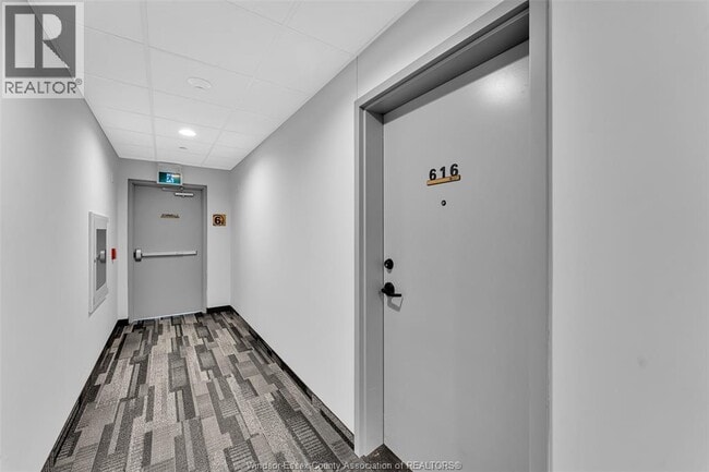 Building Photo - 7337 Meo Blvd