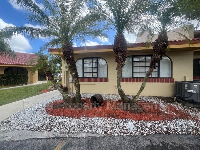 Building Photo - 11720 SW 103rd Ln