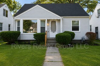 Building Photo - 18421 Shaftsbury Ave